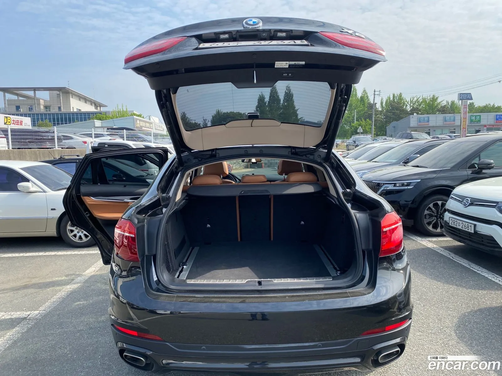 BMW X6 2018 — 2