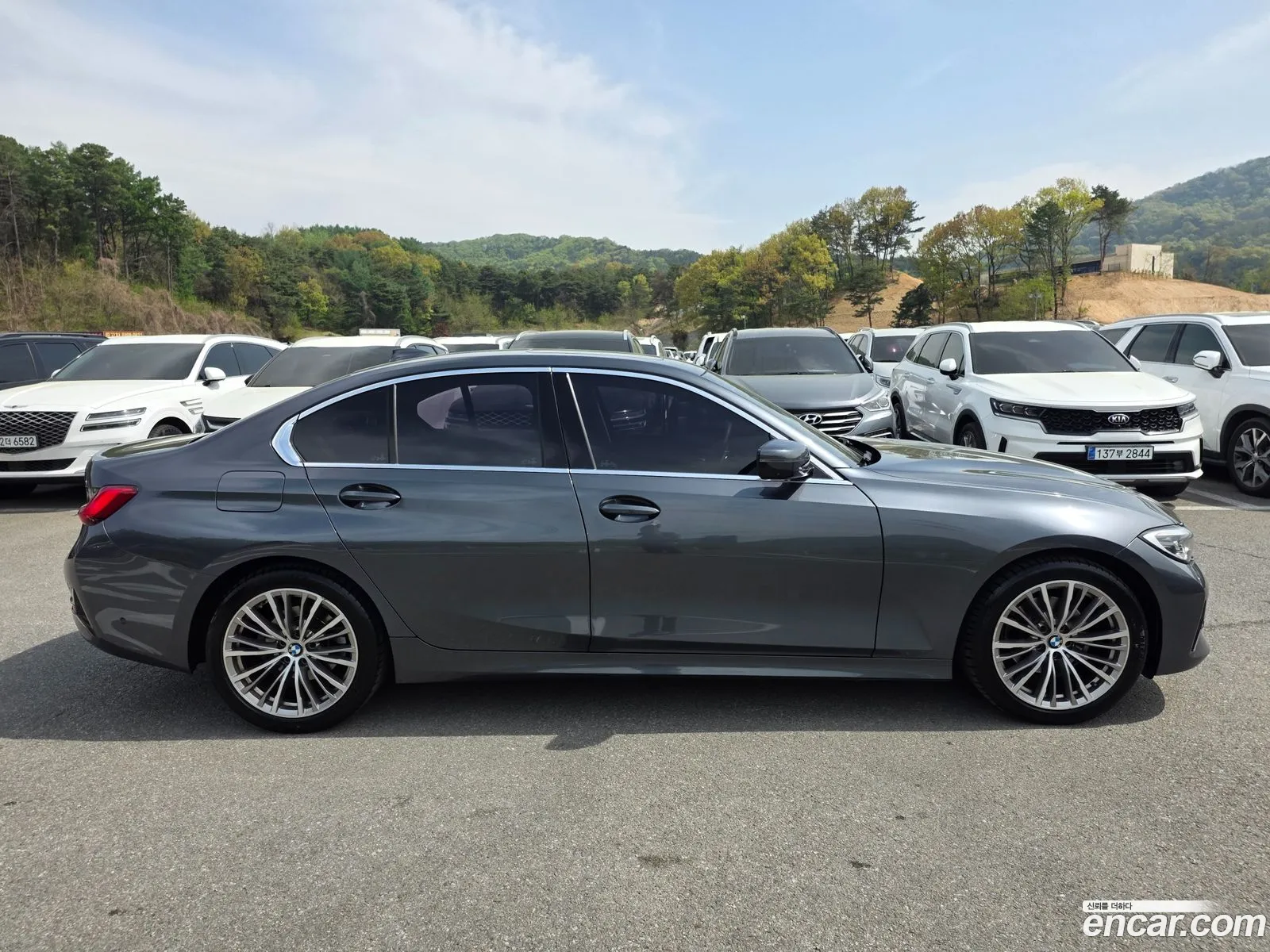 BMW 3 Series 2021 — 18