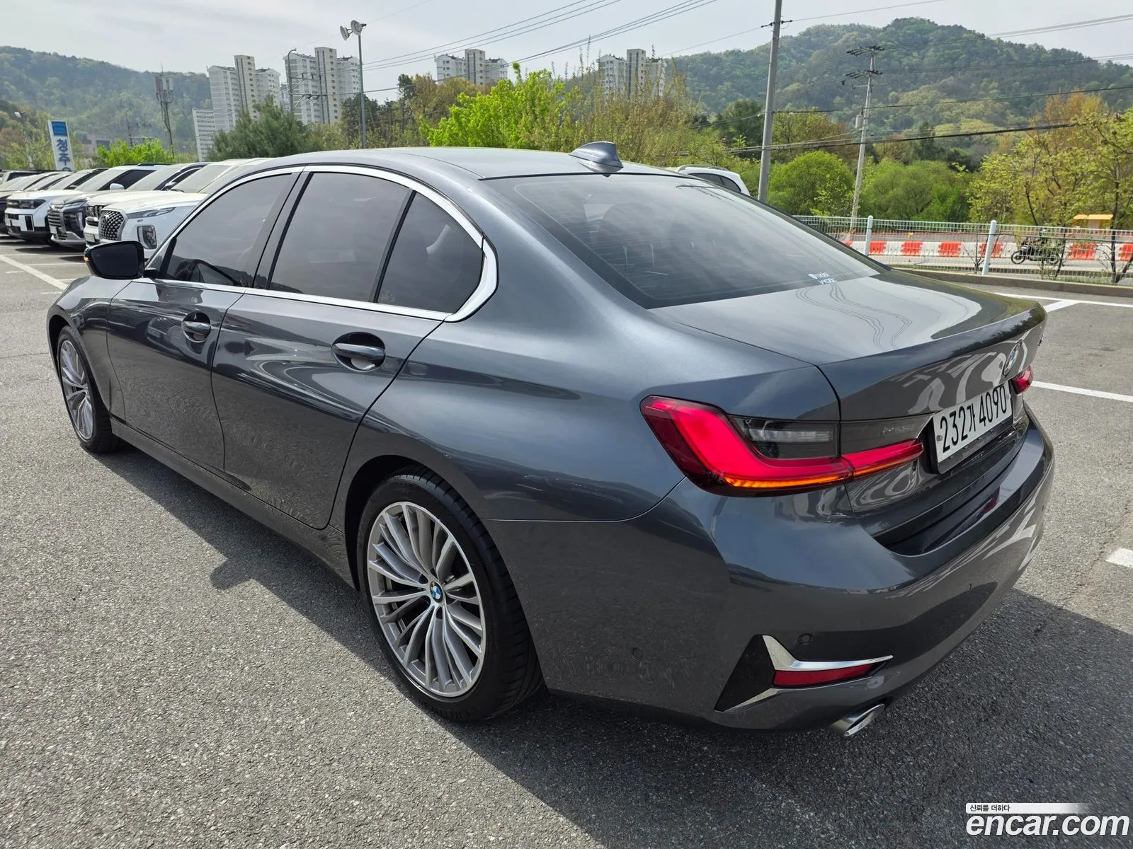 BMW 3 Series 2021 — 20