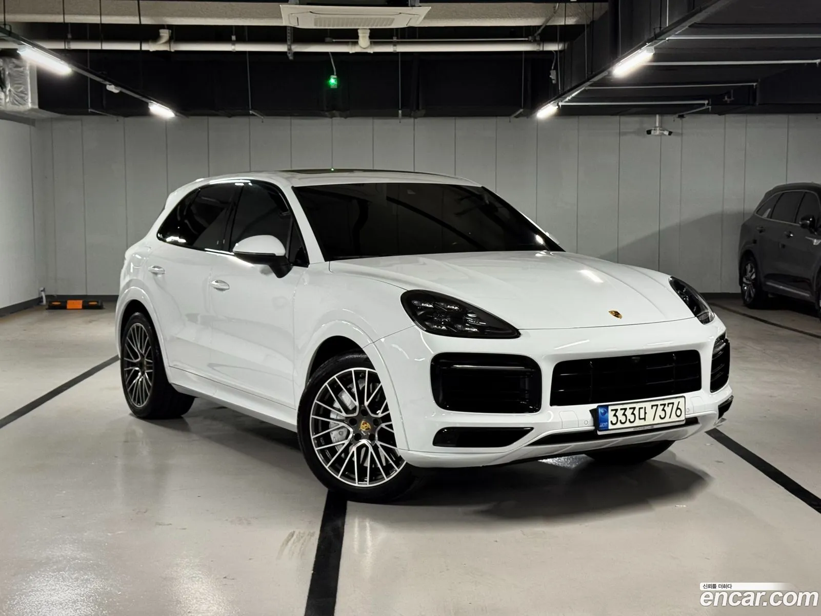 Porsche Cayenne 2021 — 18