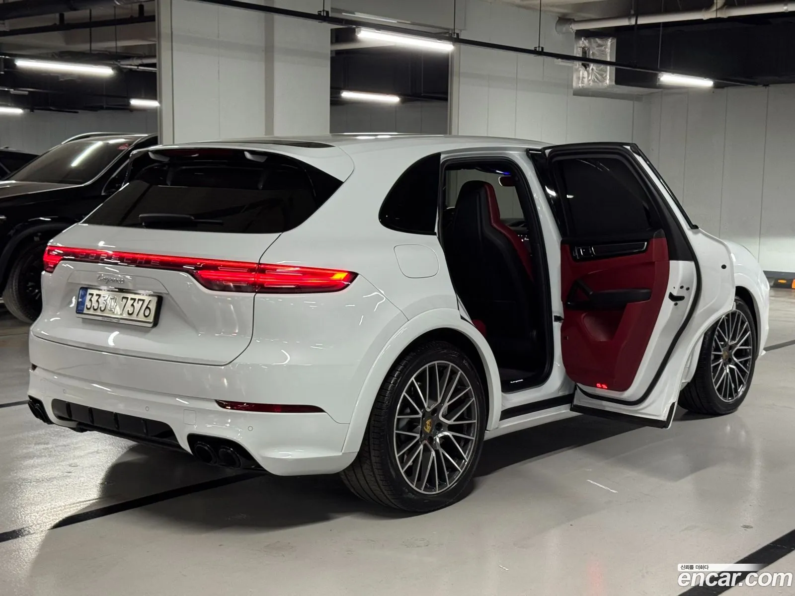 Porsche Cayenne 2021 — 11