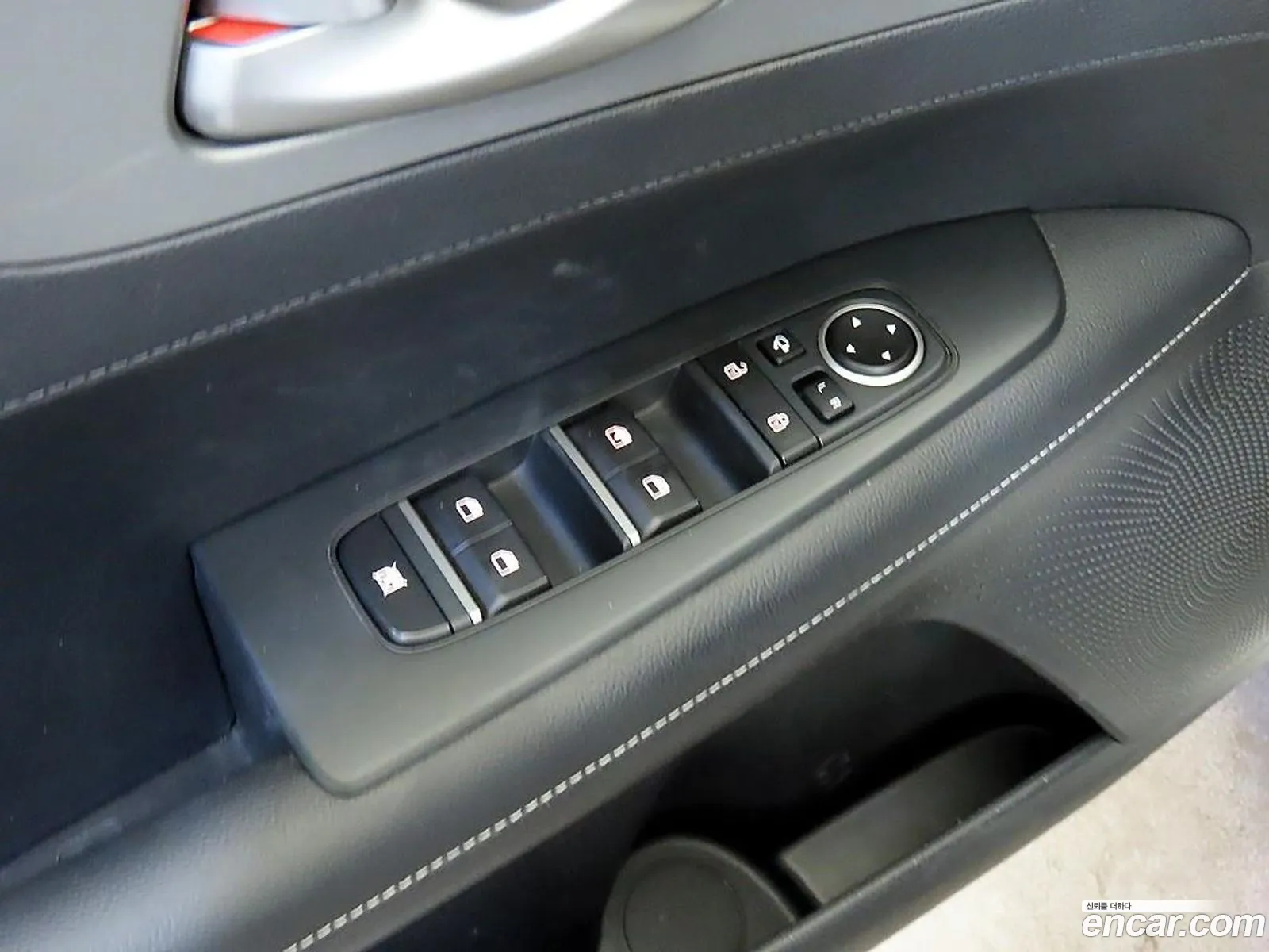 Kia K3 2019 — 18
