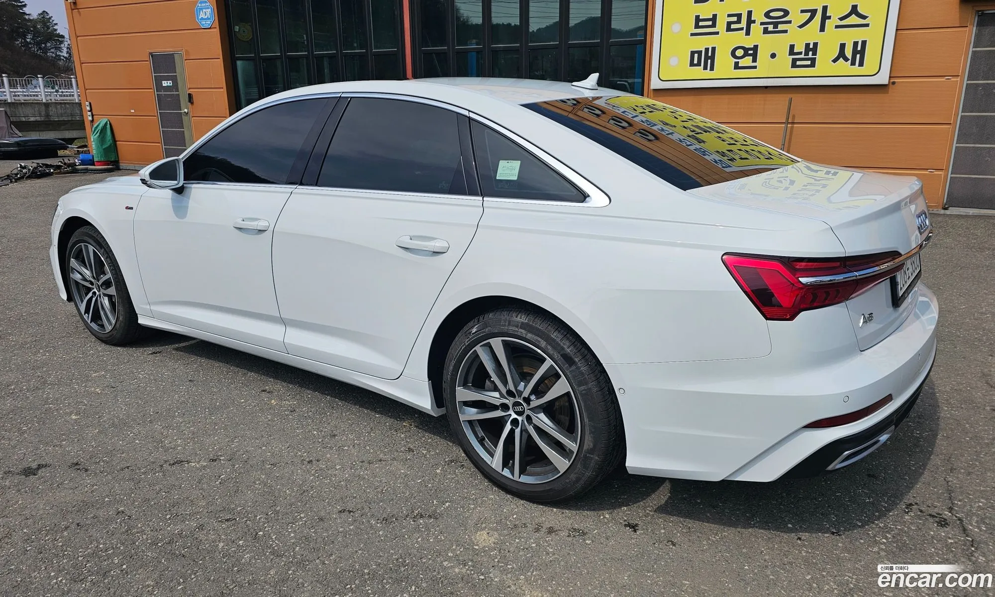 Audi A6 2021 — 4