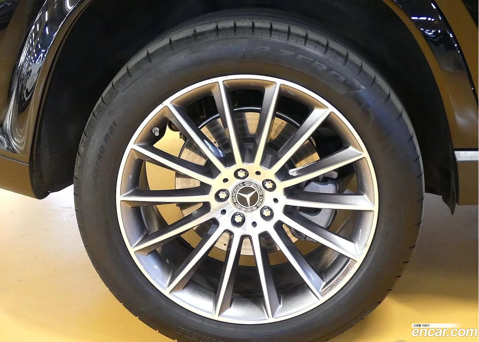 Mercedes-Benz GLE-Class W167 2025 — 11