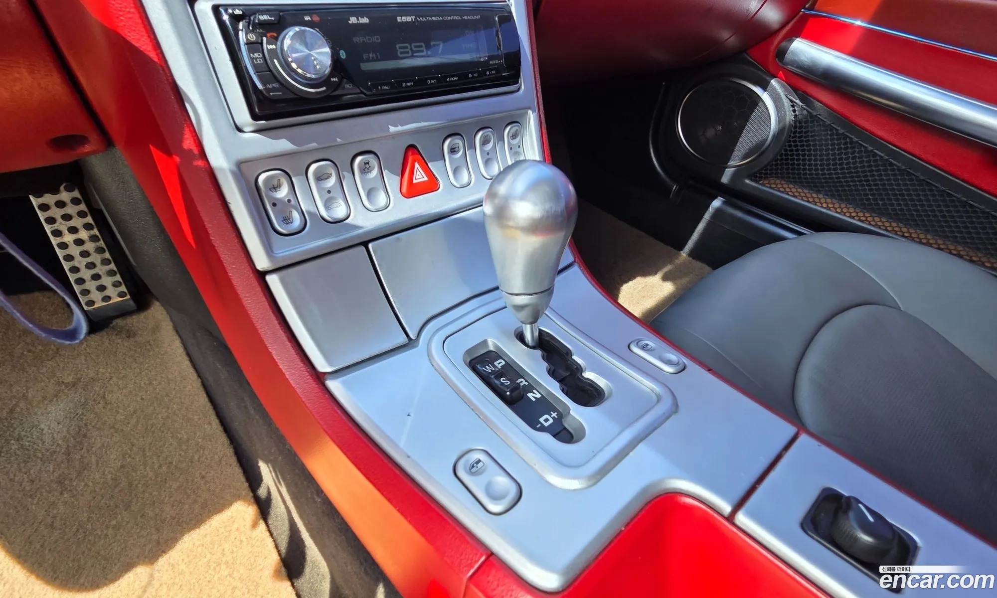 Chrysler Crossfire 2005 — 9