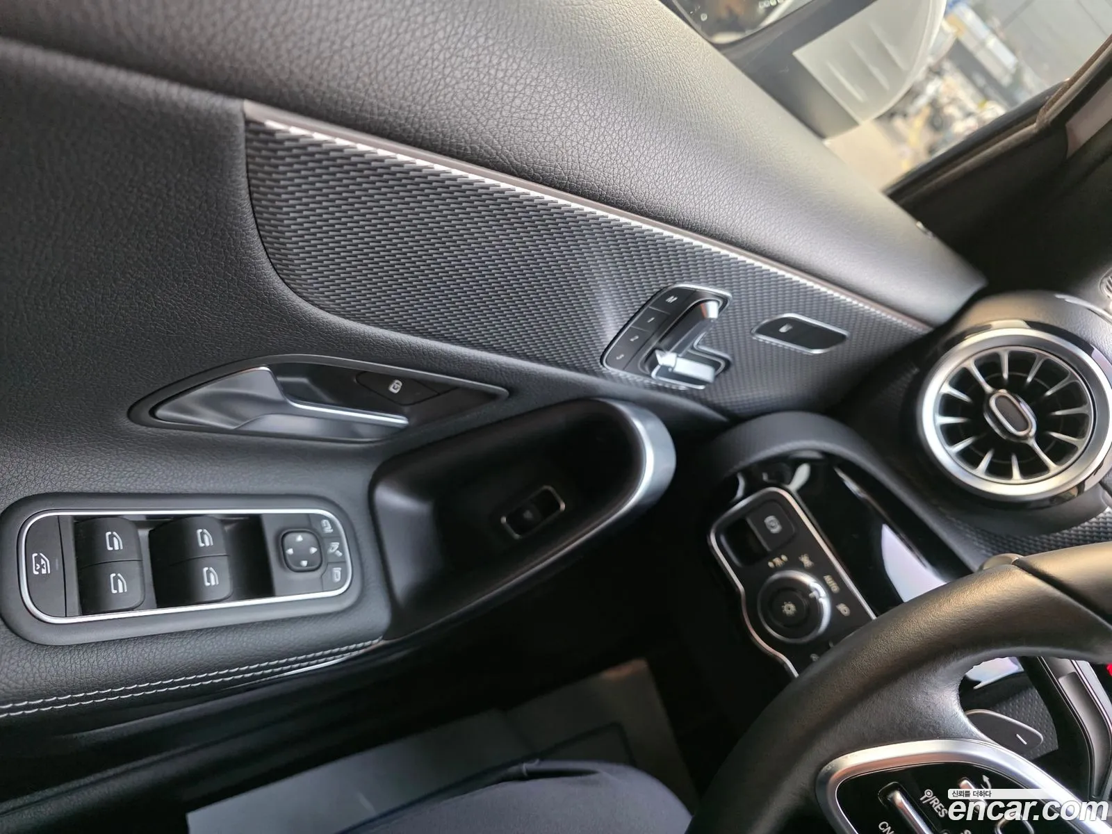 Mercedes-Benz A-Class W177 2021 — 18