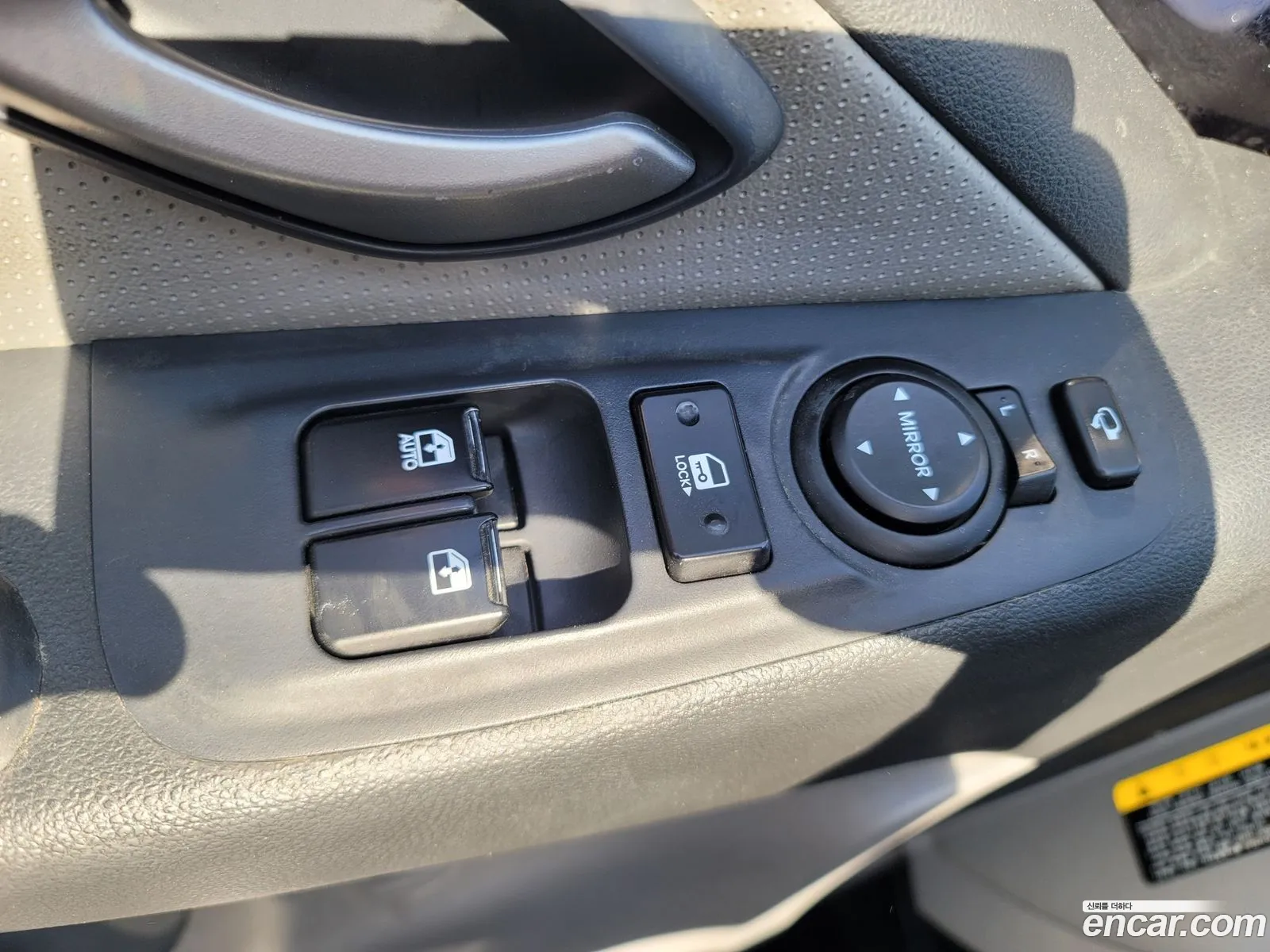 Hyundai Grand Starex 2019 — 18