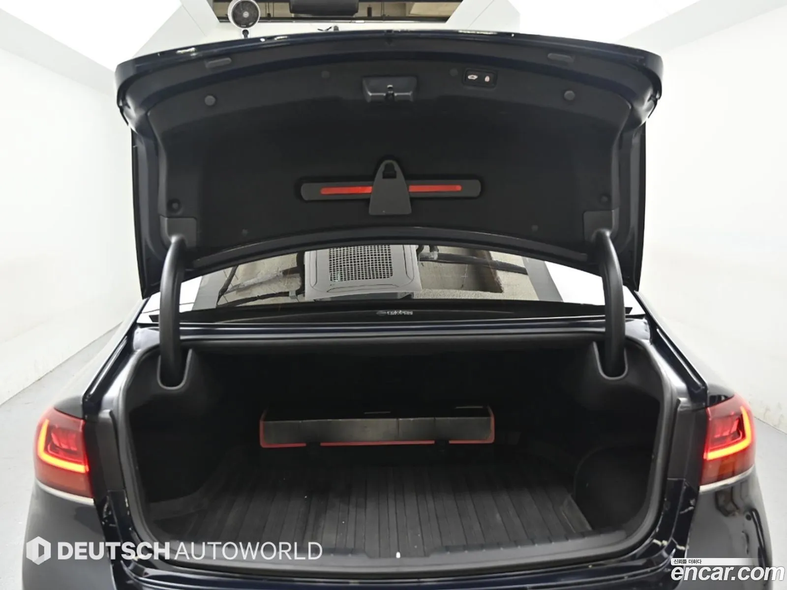 Kia K7 Premier Hybrid 2020 — 14