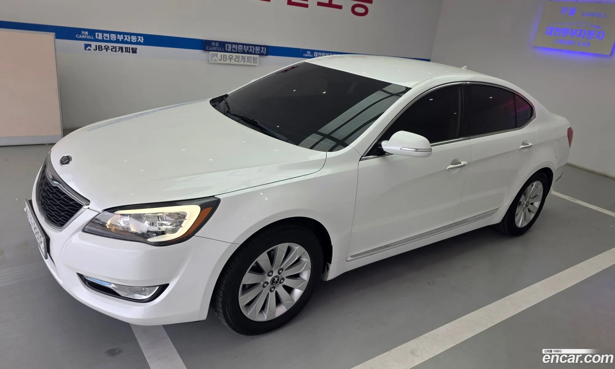 Kia K7 2011 — 13