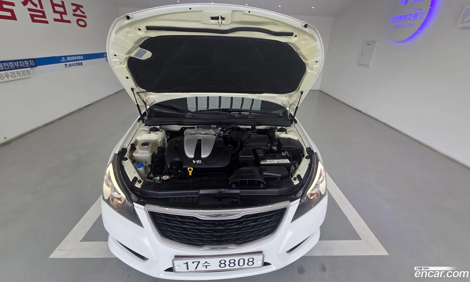 Kia K7 2011 — 20