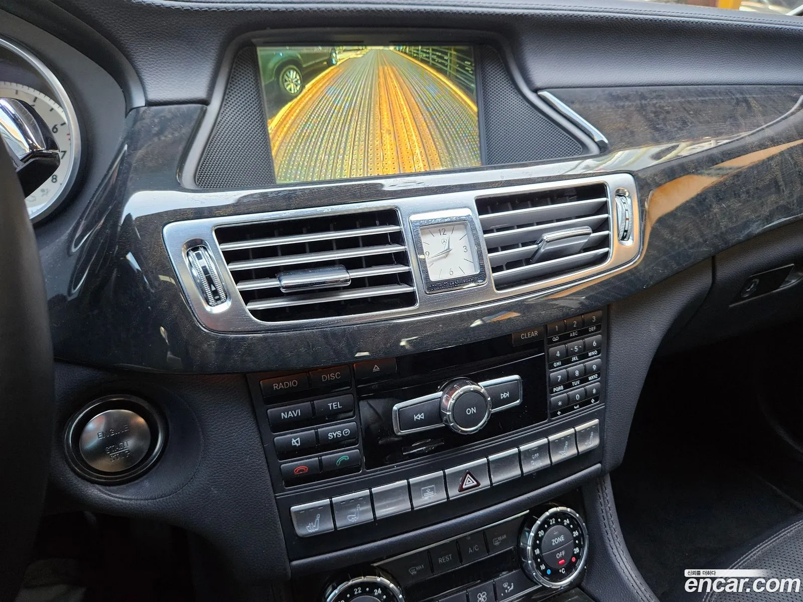 Mercedes-Benz CLS-Class W218 2012 — 9
