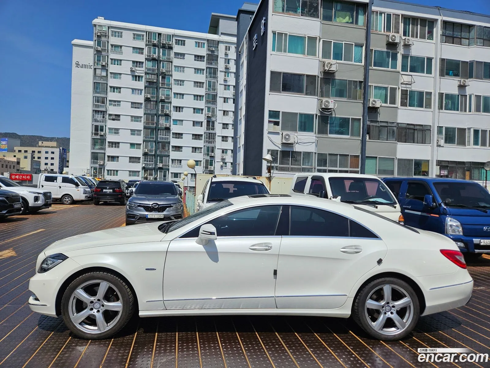 Mercedes-Benz CLS-Class W218 2012 — 15