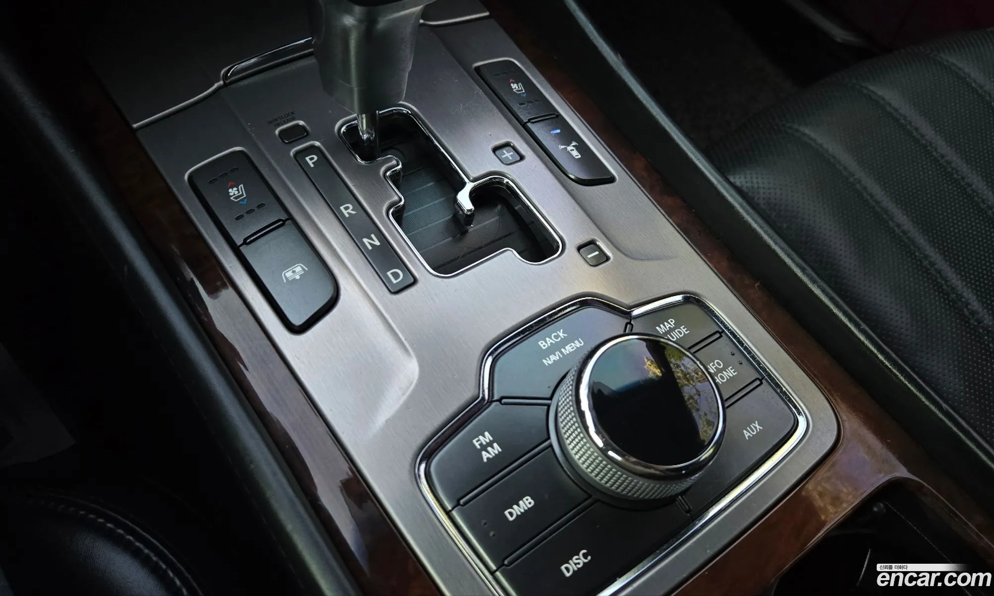 Hyundai Equus 2010 — 4