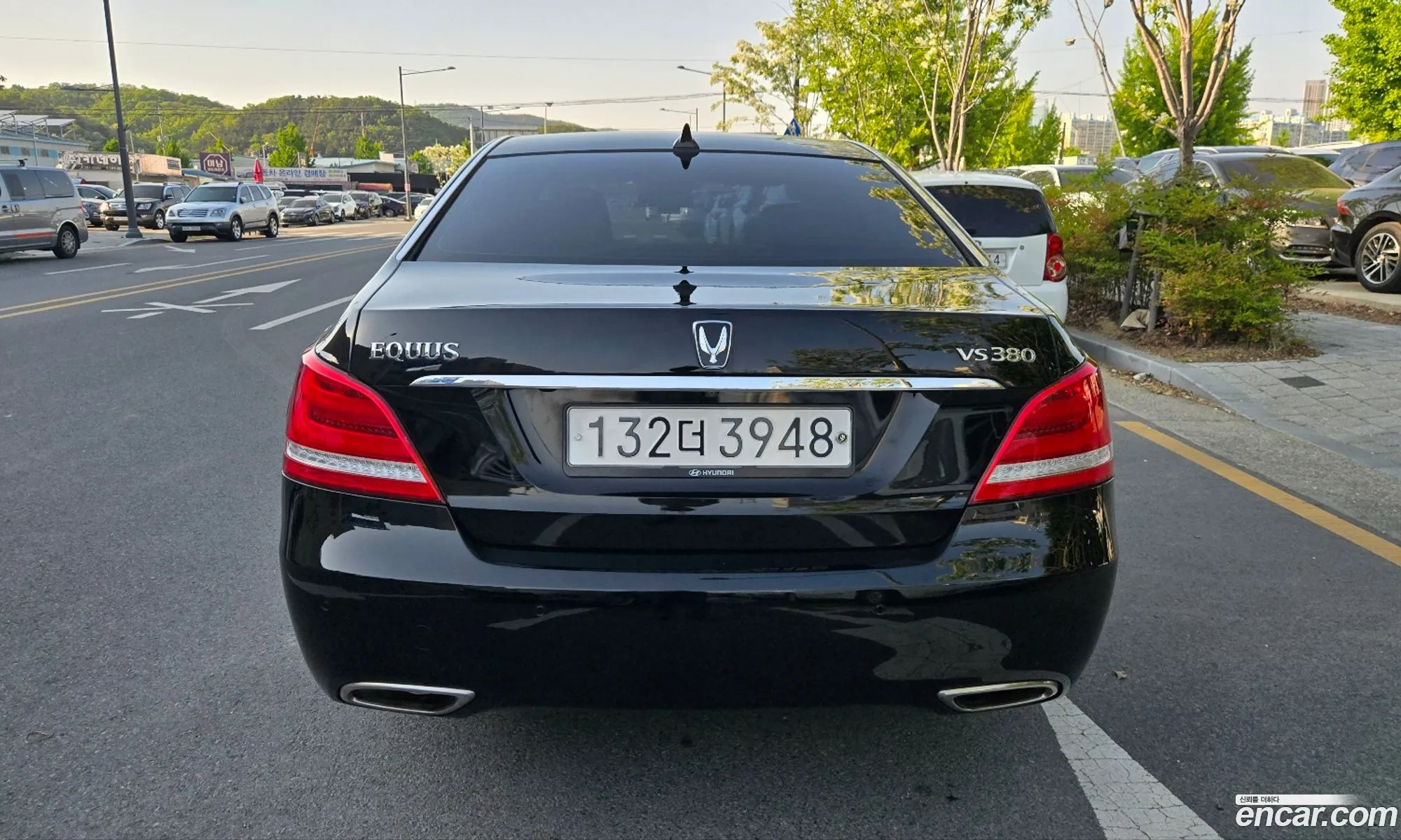 Hyundai Equus 2010 — 14