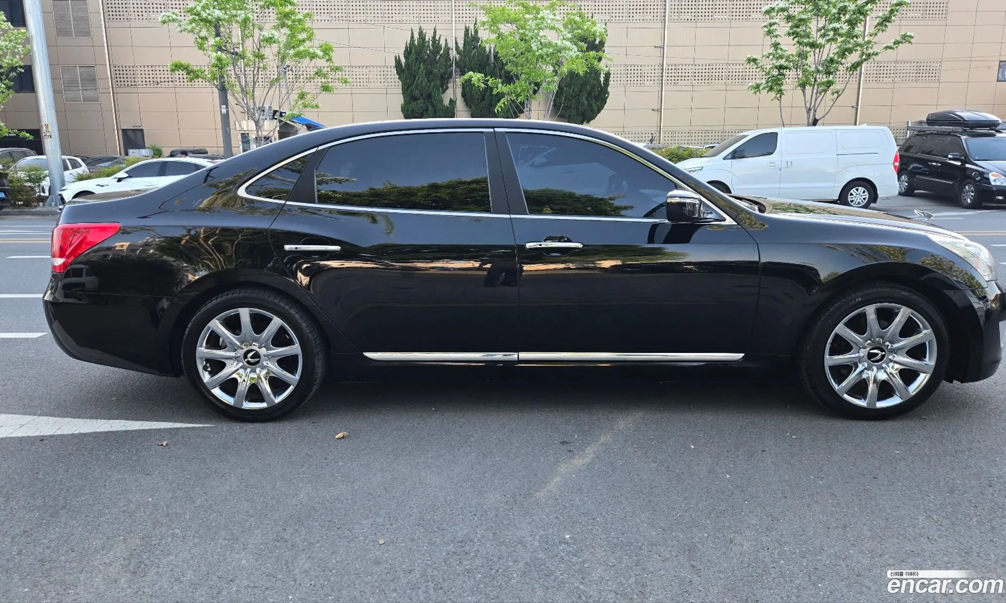 Hyundai Equus 2010 — 6