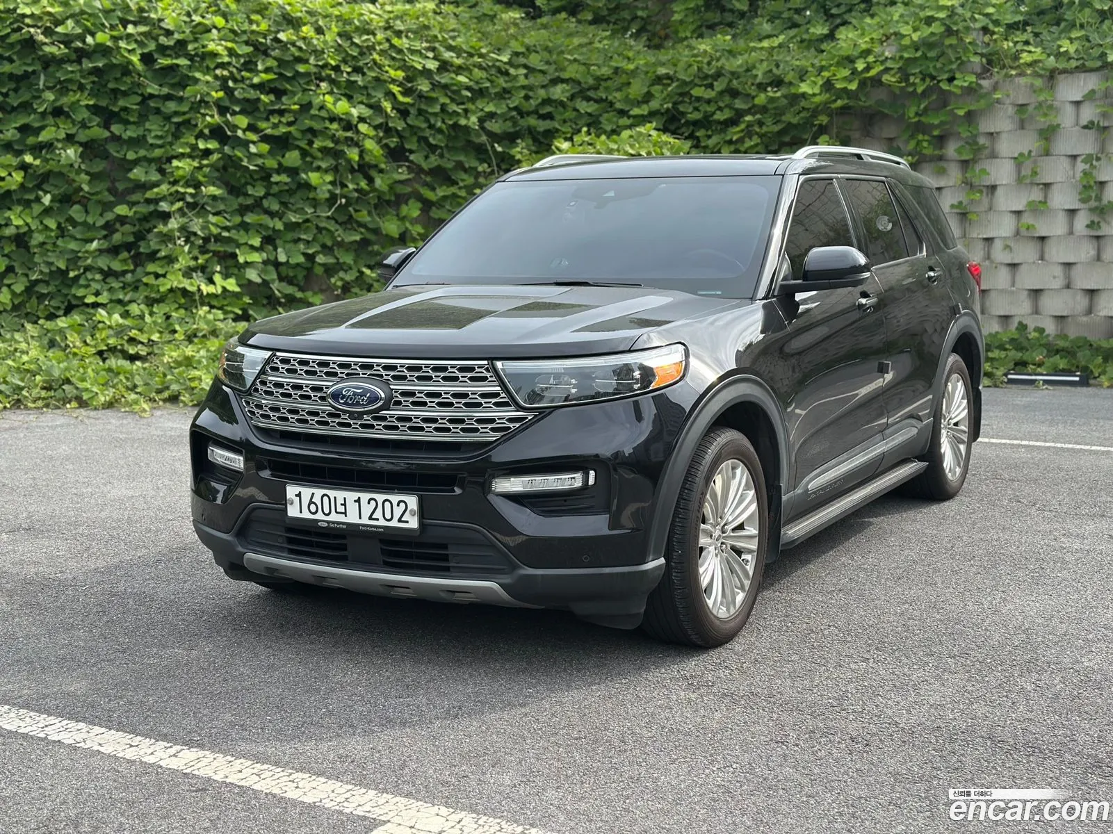 Ford Explorer 6th Gen 2020 — 17