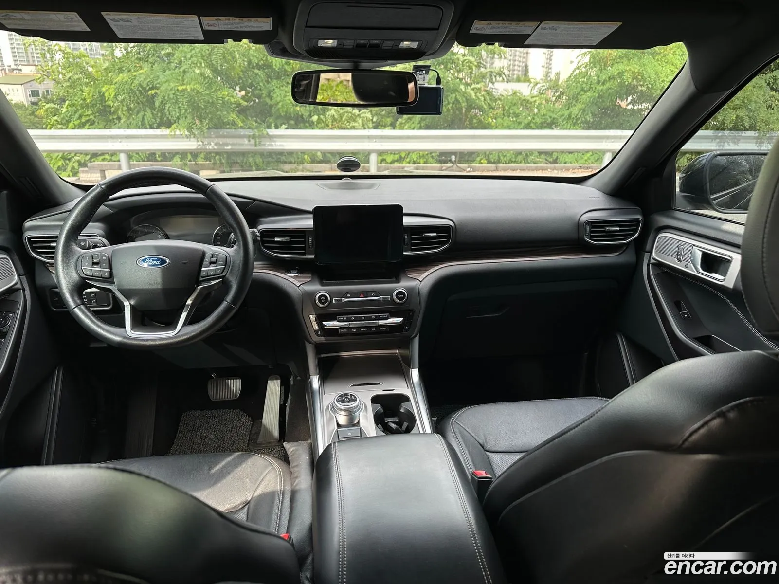 Ford Explorer 6th Gen 2020 — 16