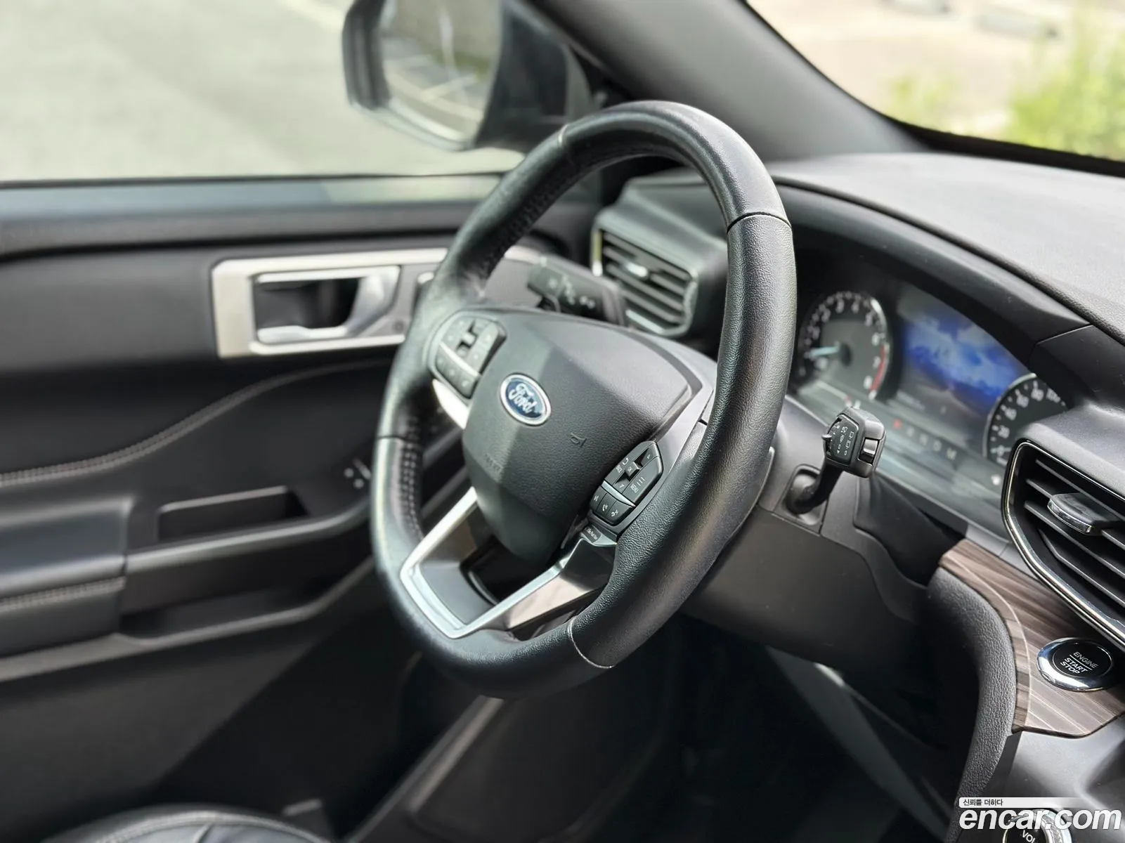 Ford Explorer 6th Gen 2020 — 12