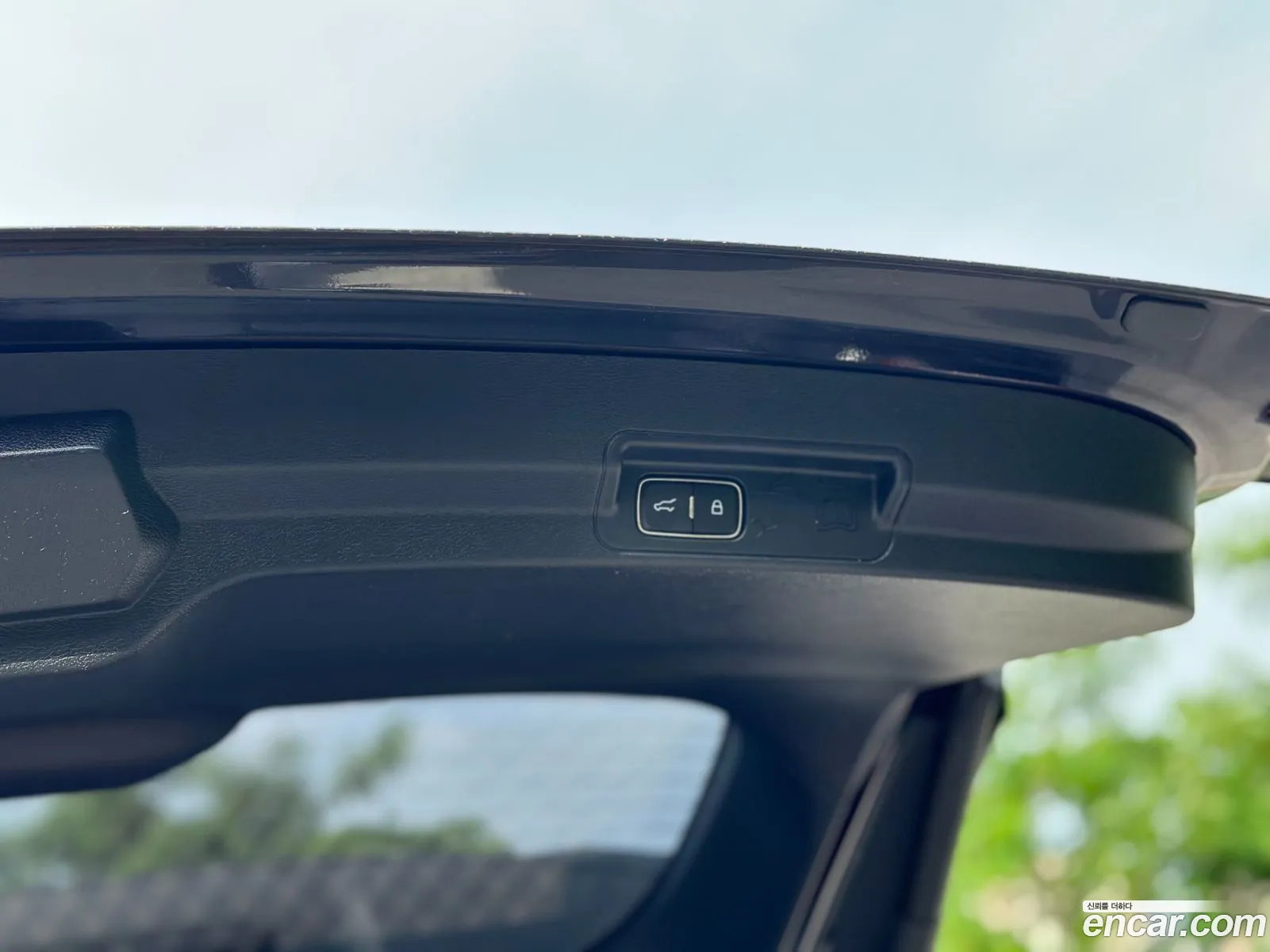 Ford Explorer 6th Gen 2020 — 6
