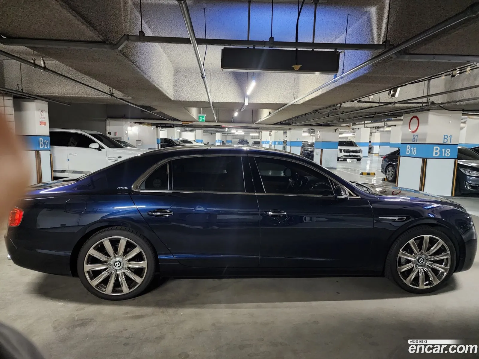 Bentley Flying Spur 2016 — 12