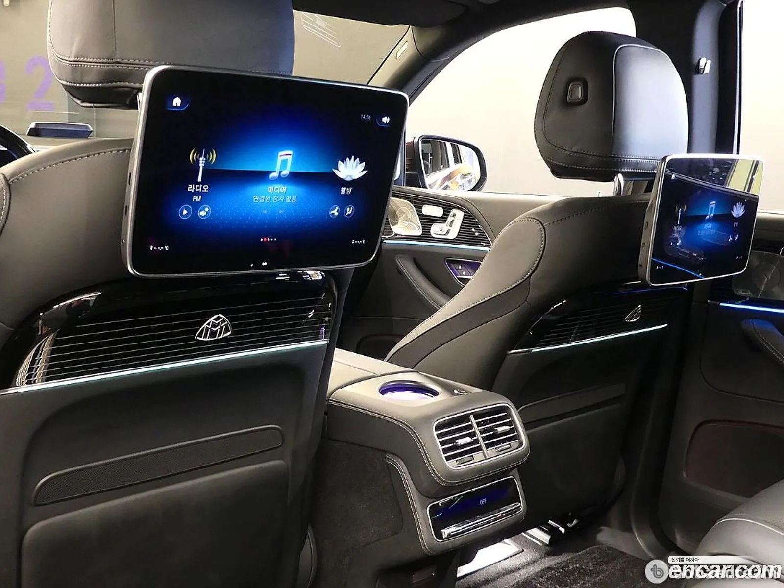 Mercedes-Benz GLS-Class X167 2022 — 10