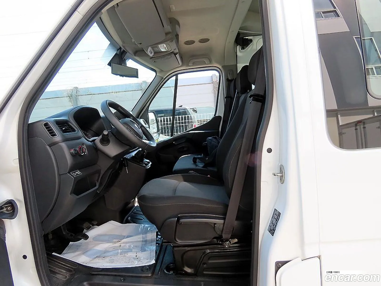 Renault Korea (Samsung) Master 2020 — 6