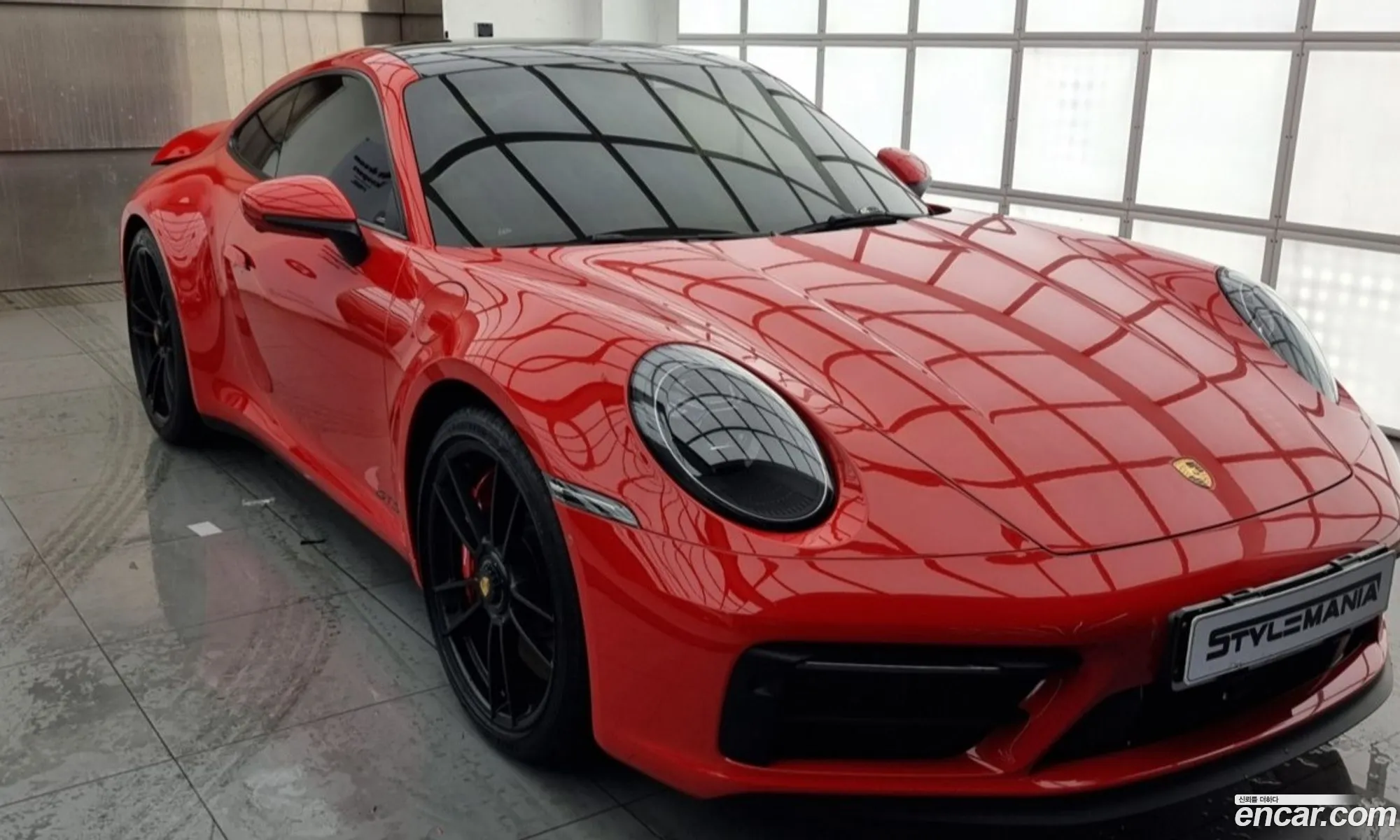 Porsche 911 2024 — 8