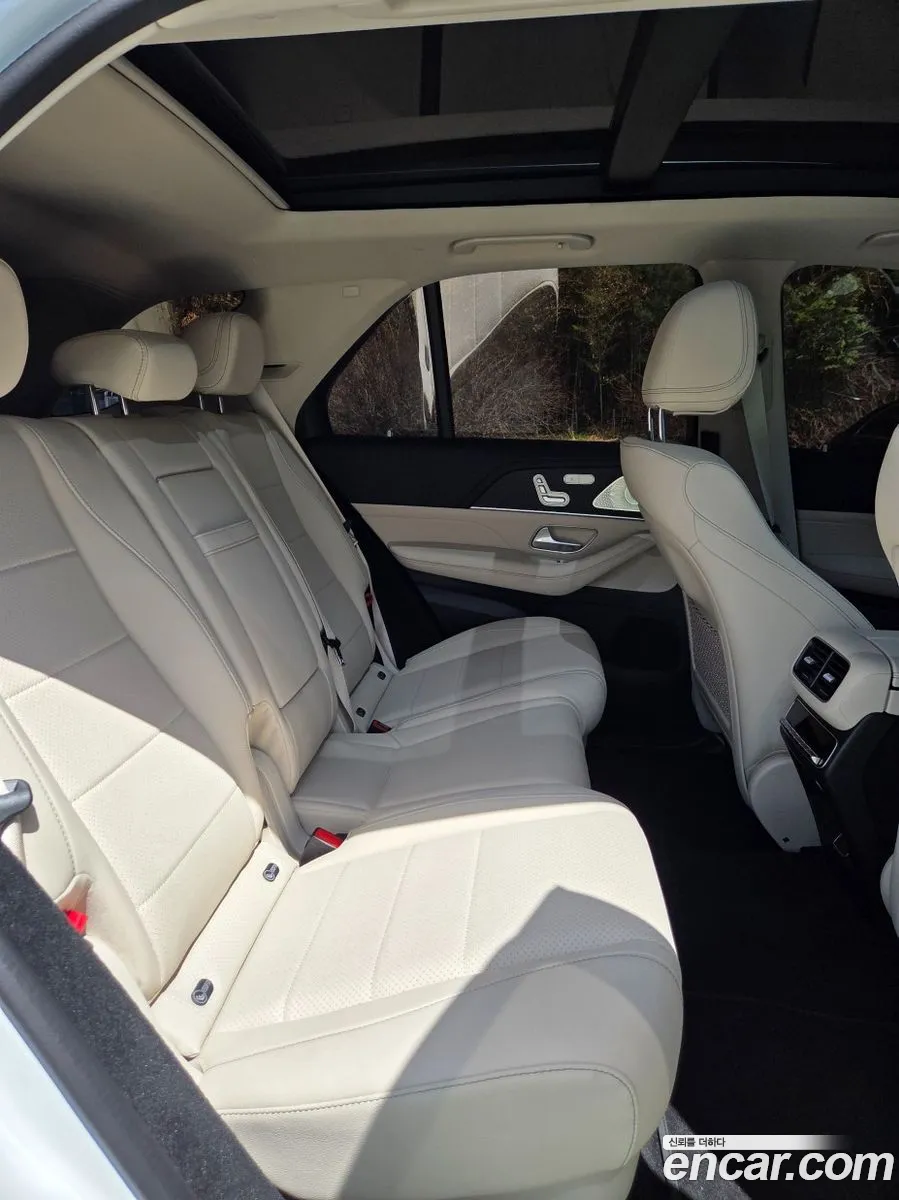 Mercedes-Benz GLE-Class W167 2026 — 15