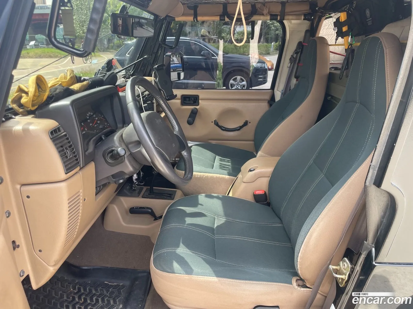 Jeep Wrangler 2002 — 4