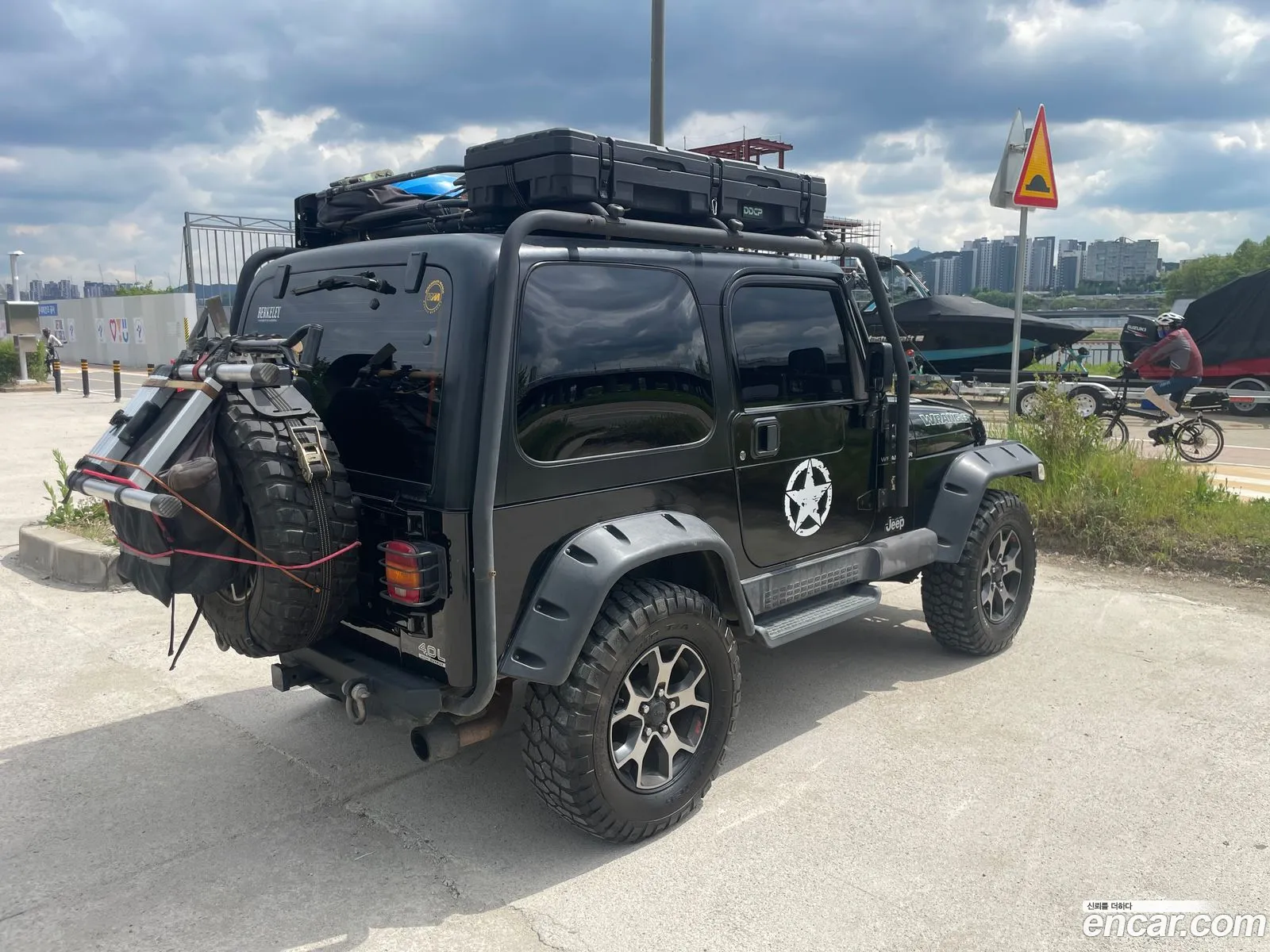 Jeep Wrangler 2002 — 12