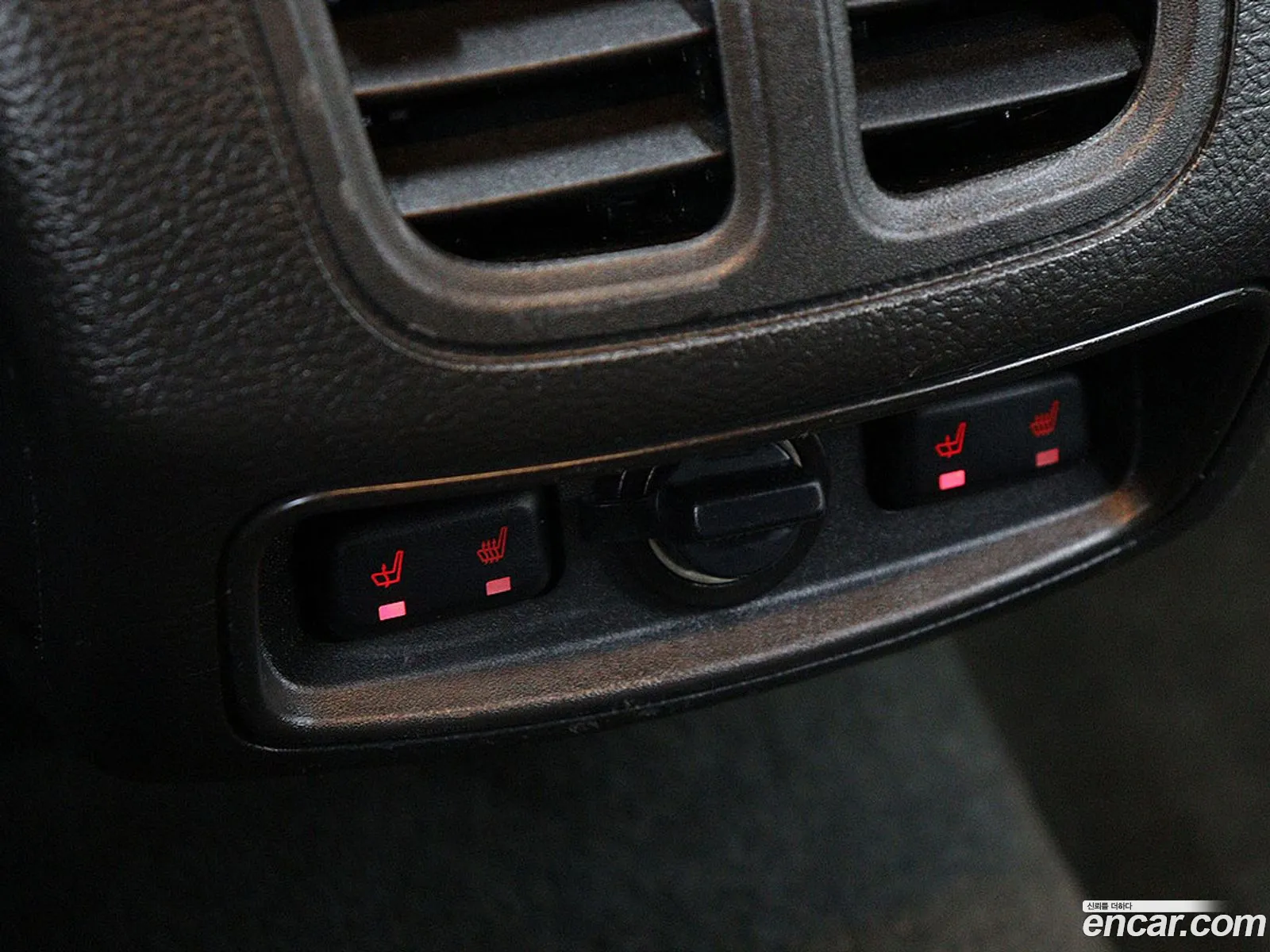Ford Taurus 2016 — 11