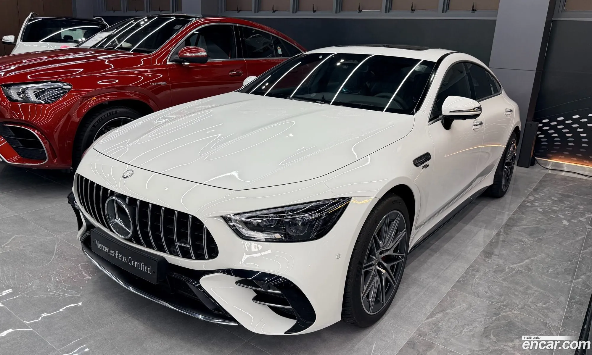 Mercedes-Benz AMG GT 2025 — 15