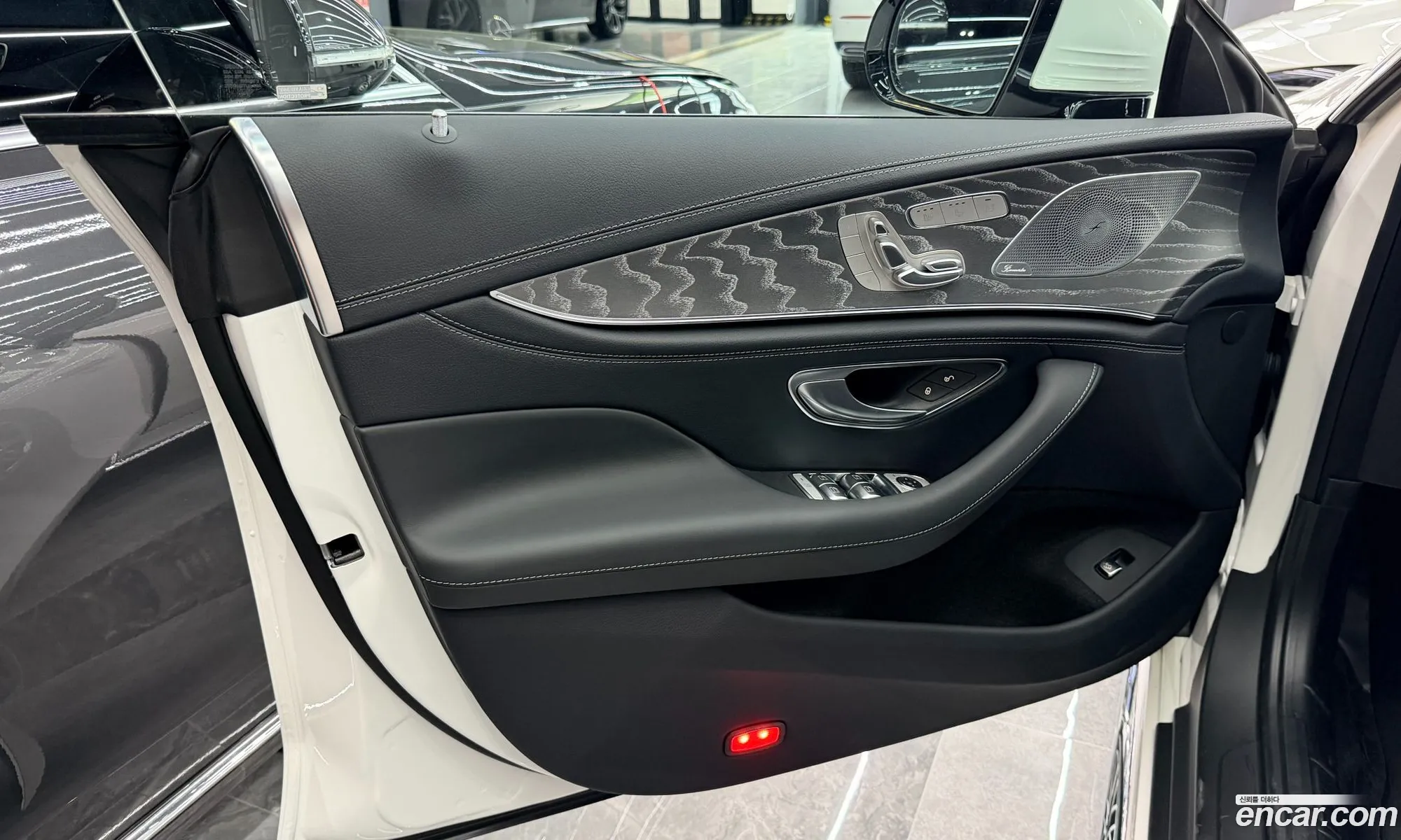 Mercedes-Benz AMG GT 2025 — 4