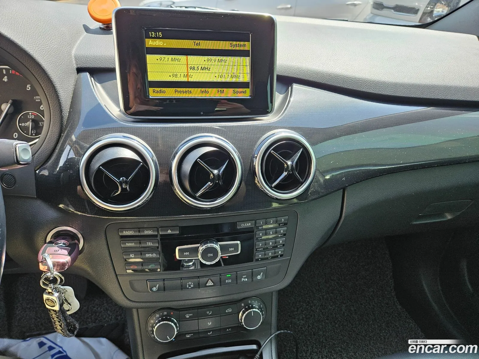 Mercedes-Benz B-Class W246 2012 — 10