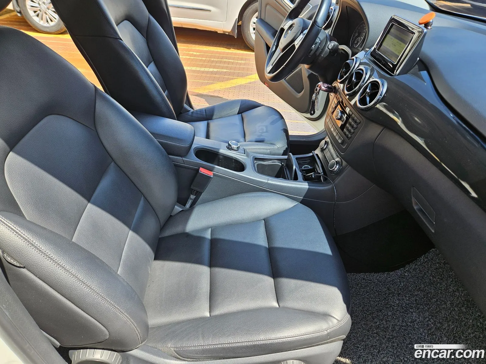 Mercedes-Benz B-Class W246 2012 — 11