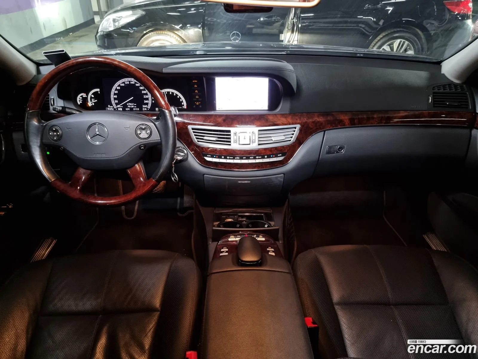 Mercedes-Benz S-Class W221 2008 — 19