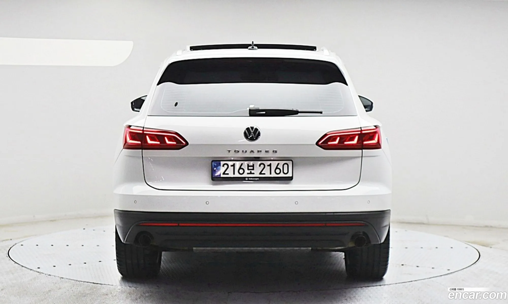 Volkswagen Touareg 2023 — 17