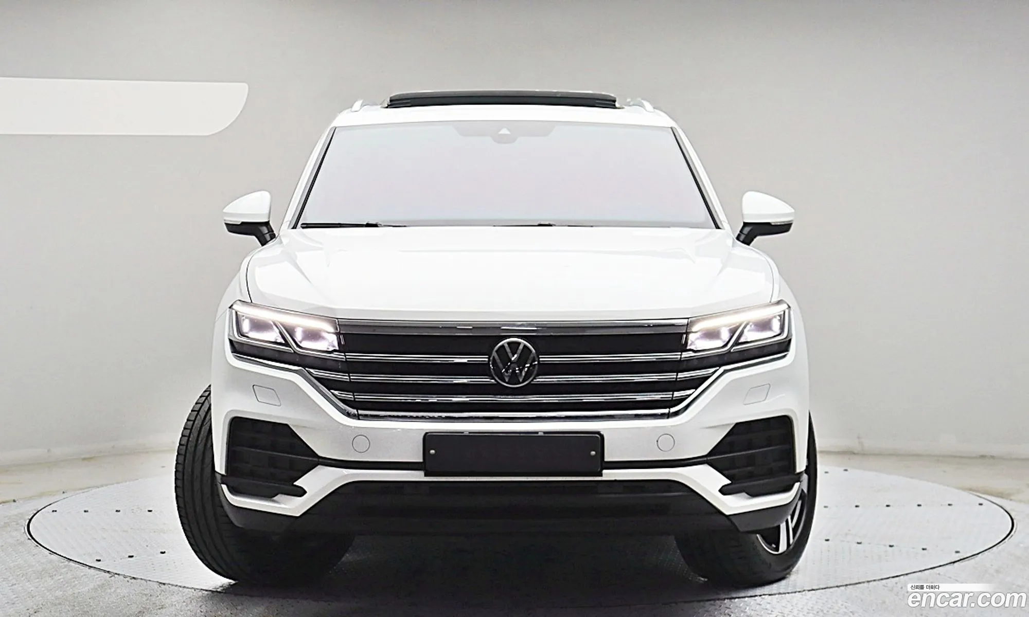 Volkswagen Touareg 2023 — 12