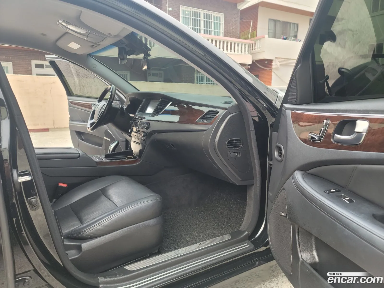 Hyundai Equus 2014 — 13