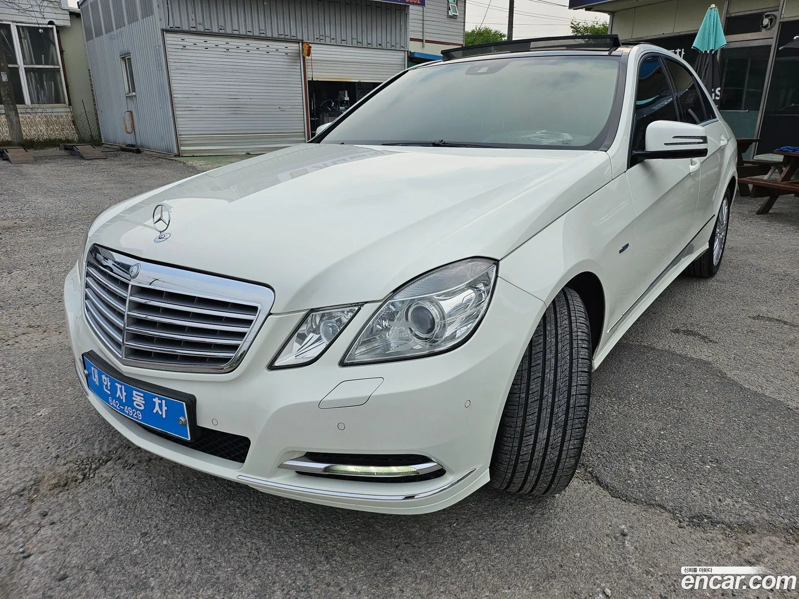 Mercedes-Benz E-Class W212 2012 — 15