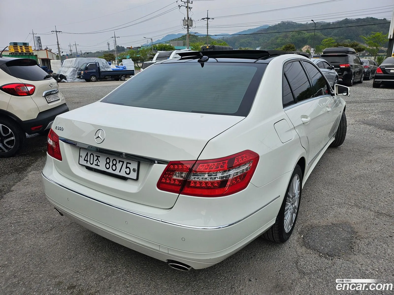 Mercedes-Benz E-Class W212 2012 — 19