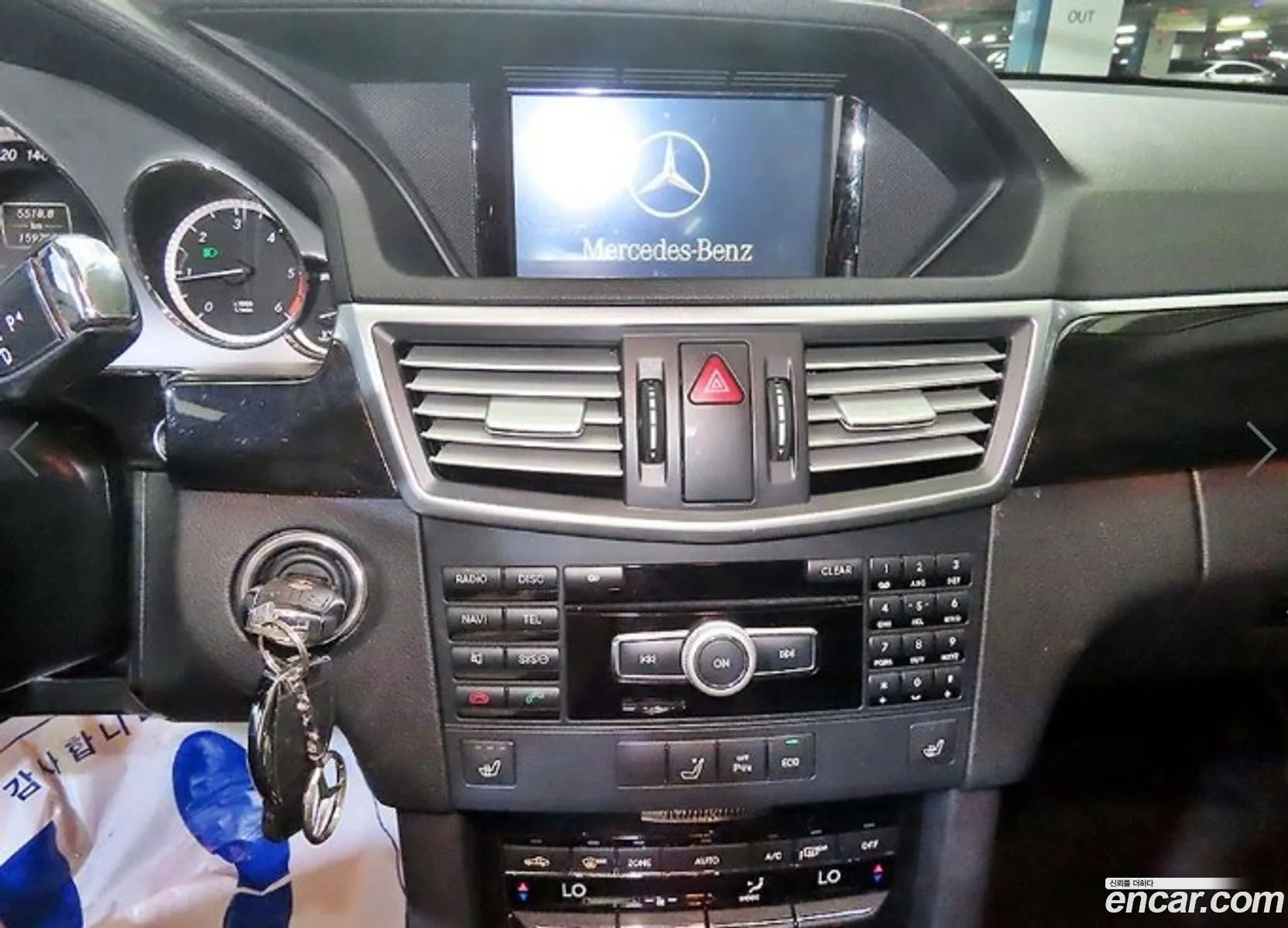 Mercedes-Benz E-Class W212 2011 — 13