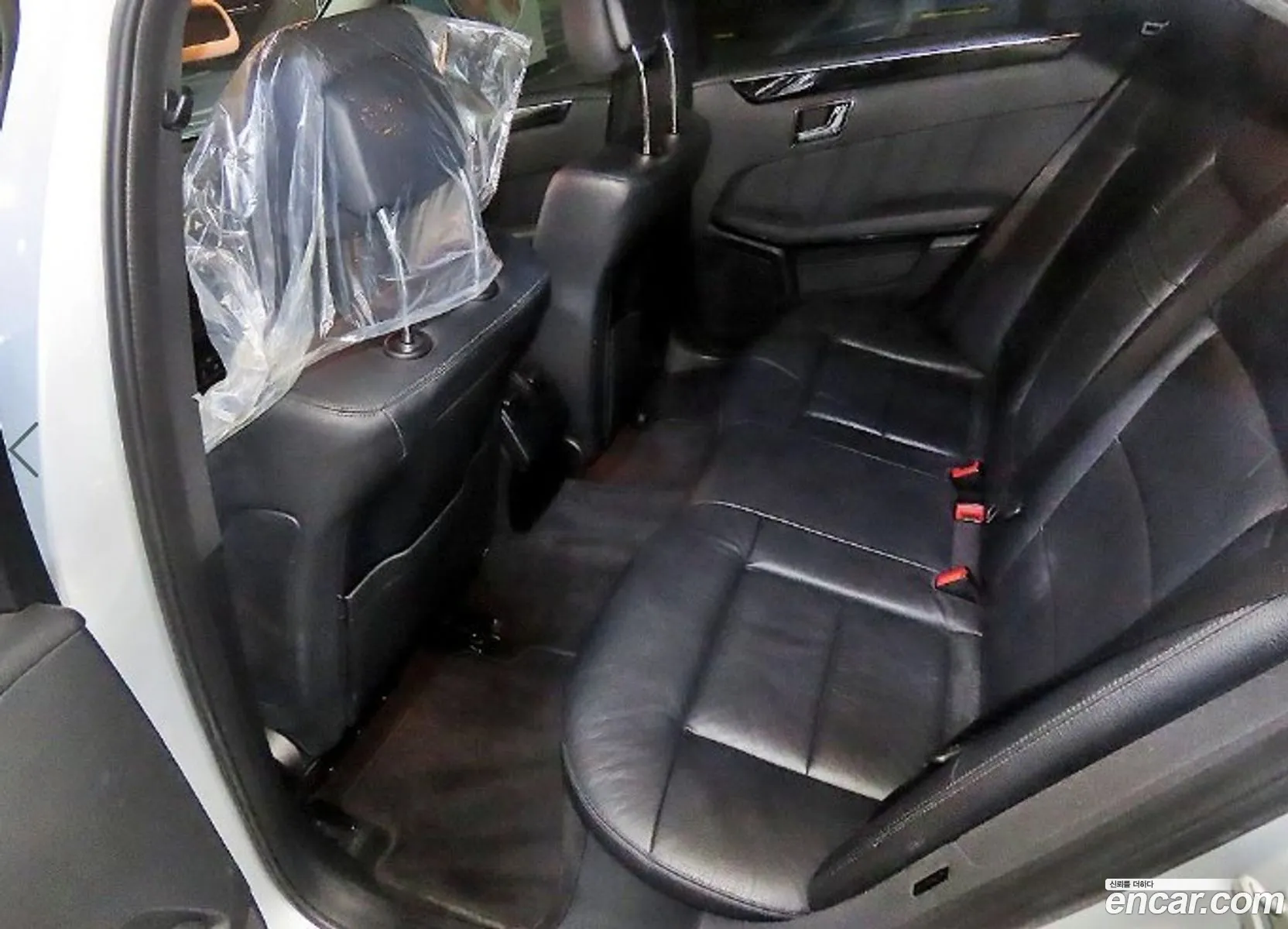Mercedes-Benz E-Class W212 2011 — 20