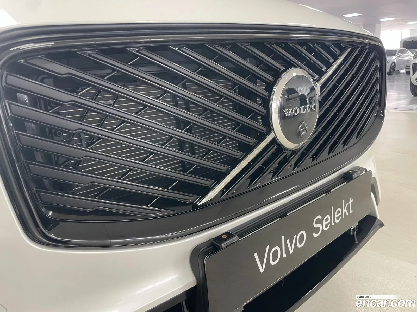 Volvo XC60 2025 — 16