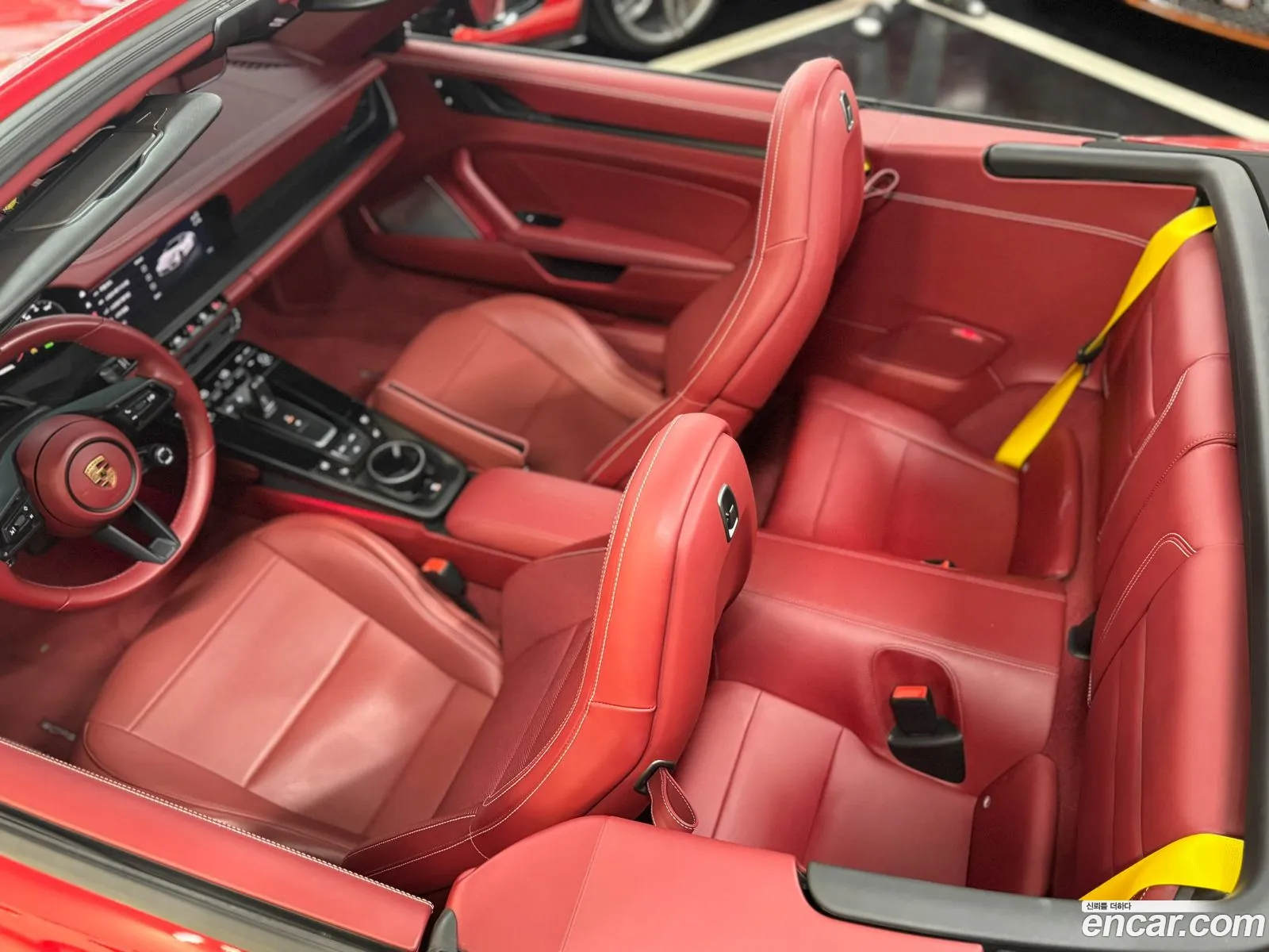 Porsche 911 2023 — 4