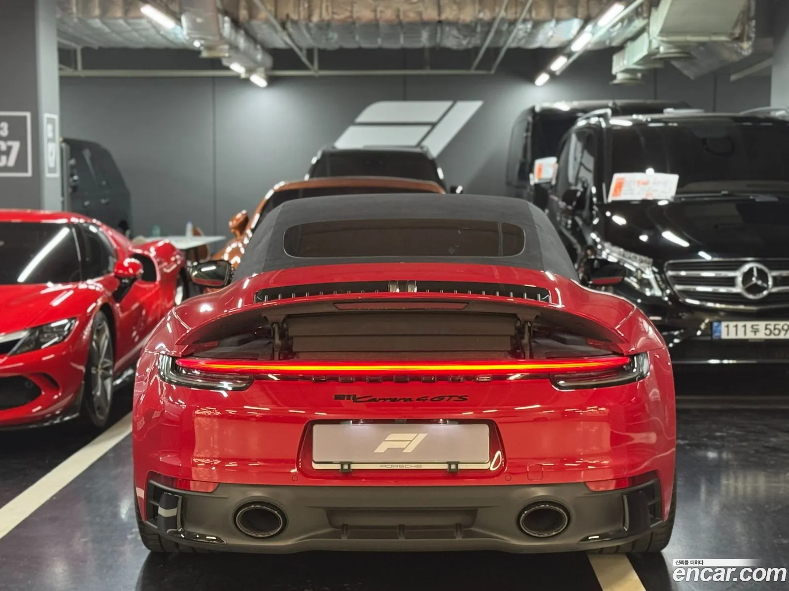 Porsche 911 2023 — 16
