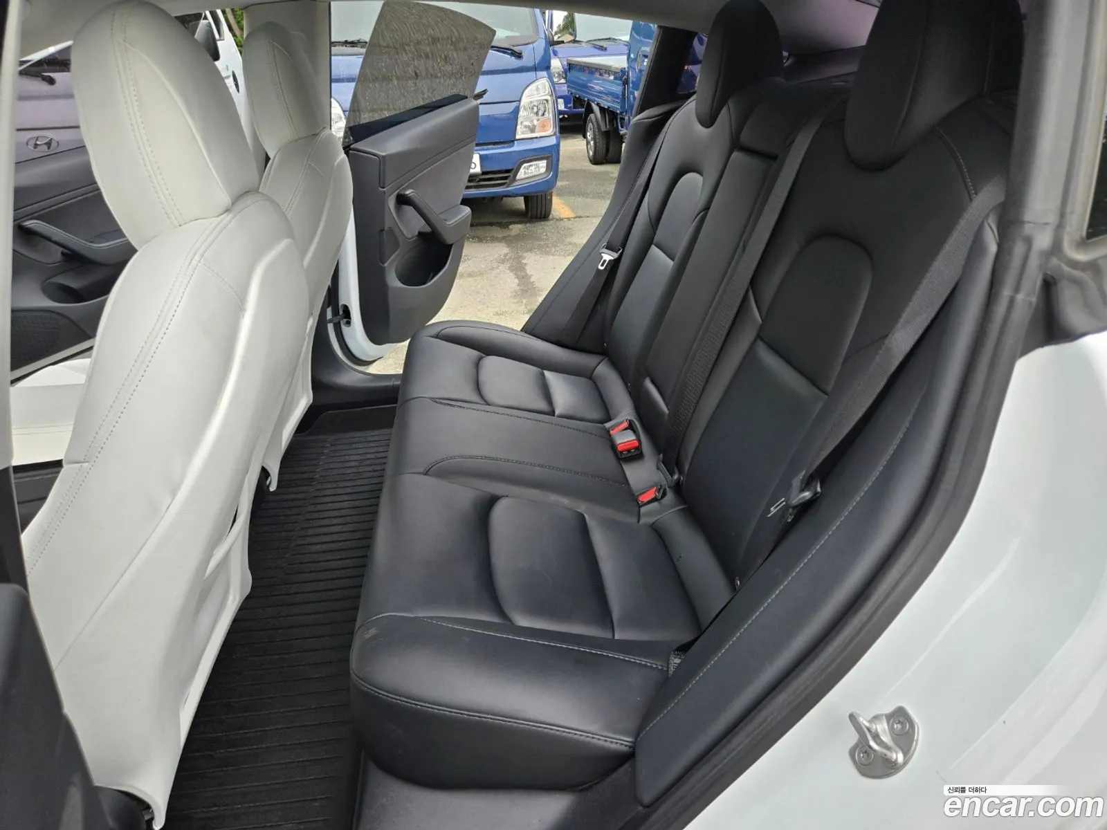 Tesla Model 3 2021 — 8