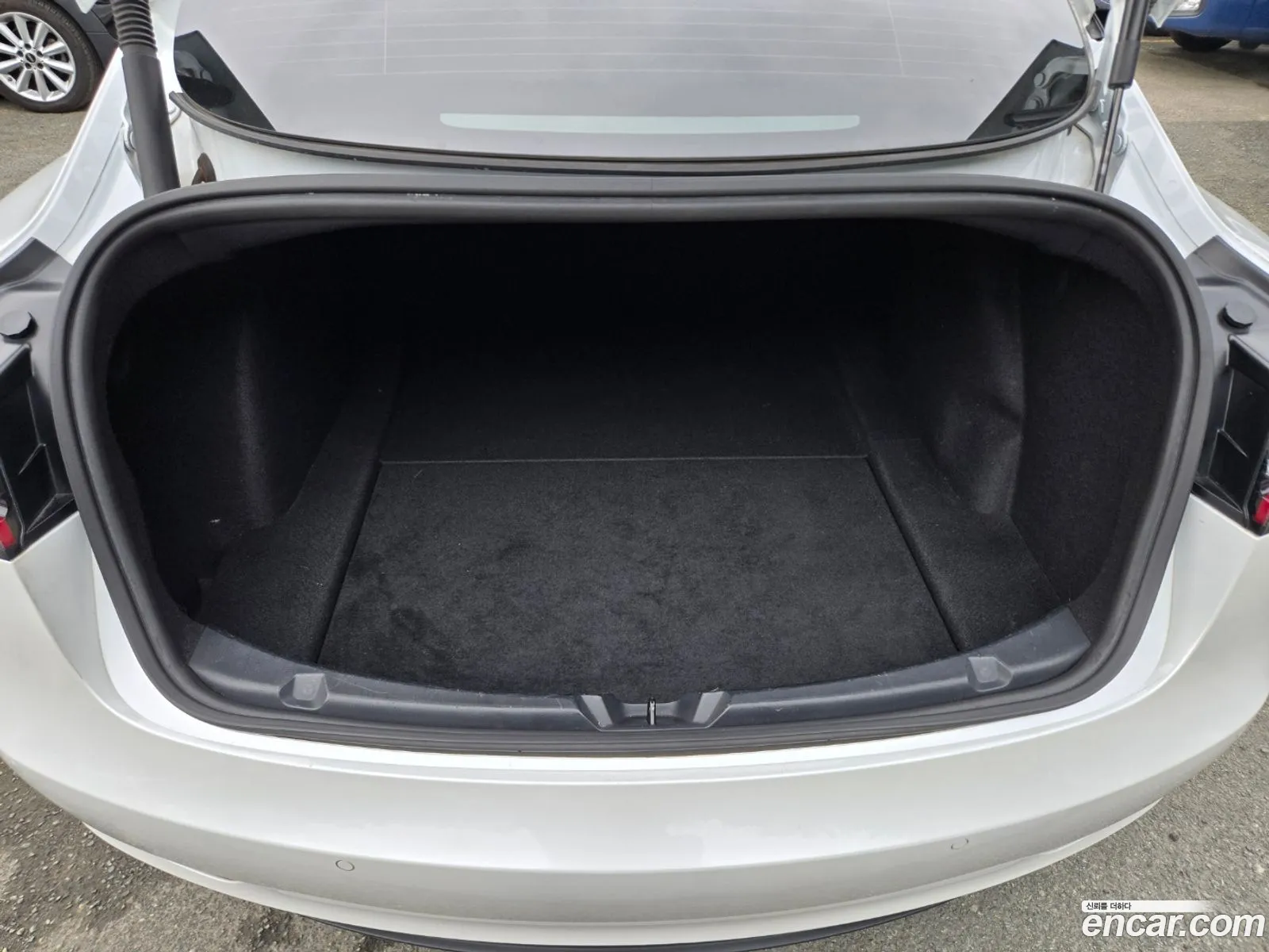 Tesla Model 3 2021 — 3
