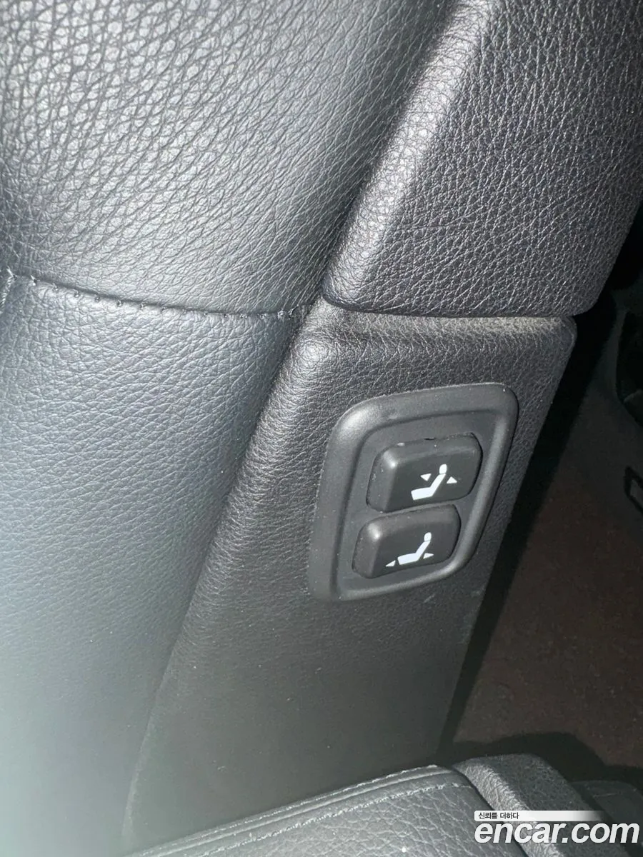 BMW 5 Series GT 2011 — 6