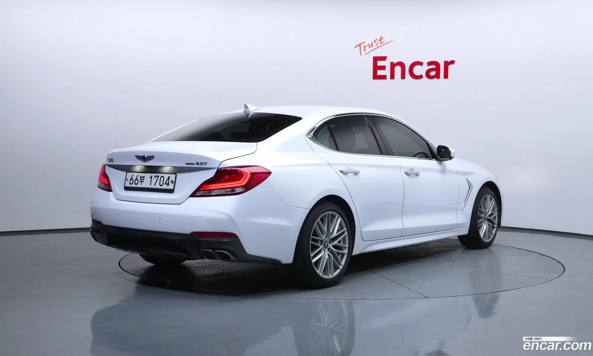 Genesis G70 2019 — 20
